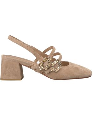 Alma En Pena. Court Shoes - Natural