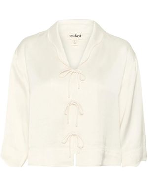 Soaked In Luxury Feminine Geknipte Shirt Met V-Hals - Wit