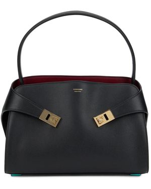 Ferragamo Tassen ,Zwart ,Leer Hug M Schoudertas