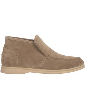 ESTRO Schoenen ,Leer Velours Instappers Met Hoge Schacht - Naturel