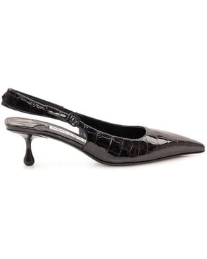 Jimmy Choo Schoenen ,Zwart ,Pumps Met Puntige Neus En Gesloten Hiel