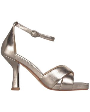 Alma En Pena. High Heel Sandals - Metallic