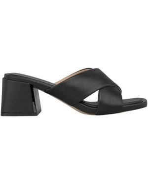 Alma En Pena. Heeled Mules - Black
