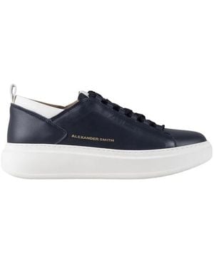 Alexander Smith Wembley Uomo Alta Frequenza Aus Weichem Blauem Leder Mit Weißen Details