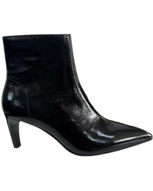 Linda Baumann Heeled Boots - Black