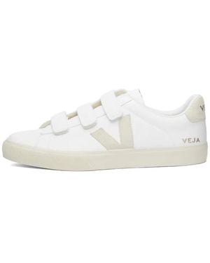 Veja Trainers - White