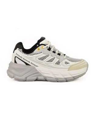 Barracuda Sneakers - White