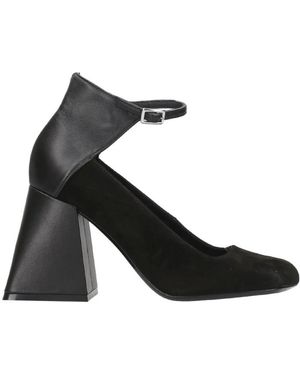 Vic Matié Court Shoes - Black