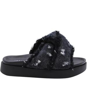Inuikii Sliders - Zwart