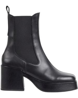 Tommy Hilfiger Chelsea Boots - Black