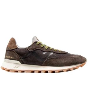 No Map Society Sneakers - Marrón