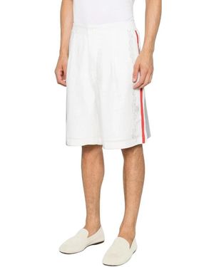 Jacquemus Korte Broeken ,Wit ,Shorts Met Geborduurde Zijstreep