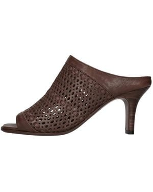 Pantanetti Heeled Mules - Marrone