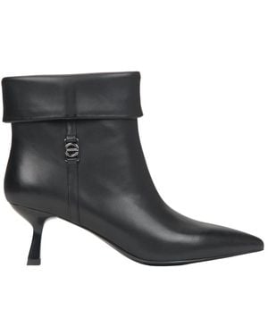 ESTRO Heeled Boots - Black