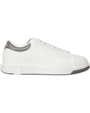 ARMANI EXCHANGE Trainers - White