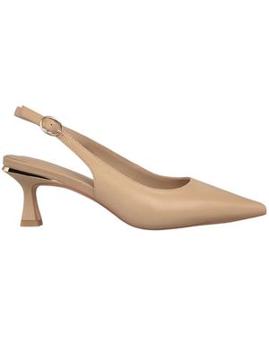 Alma En Pena. Court Shoes - Natural