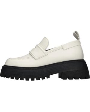 3Juin Loafers - White