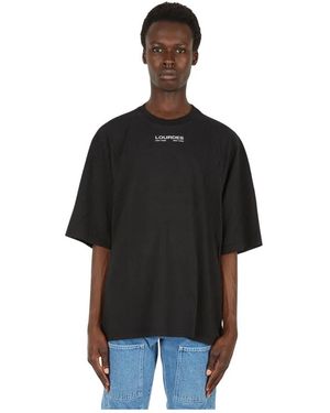 Lourdes Logo Print Grafik T-Shirt - Schwarz