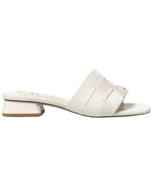 Jeannot Sliders - White