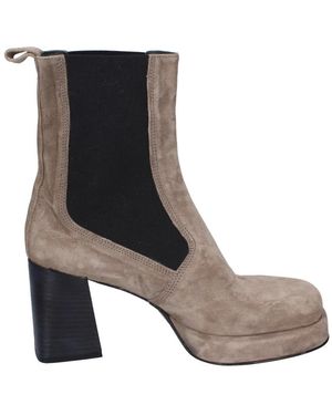 Moma Heeled Boots - Grey
