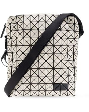 Issey Miyake Cross Body Bags - Zwart