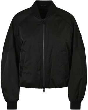 Moose Knuckles Jassen ,Zwart ,Satijn Drift Satin Bomber