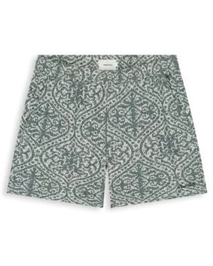 Pure Path Casual Shorts - Gris