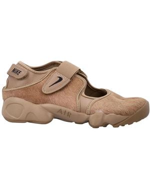Nike Running Shoes - Marrón