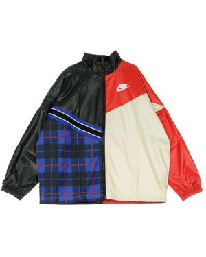 Nike Sport > Outdoor > Jackets > Wind Jackets - Rood