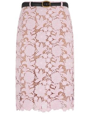 Self-Portrait Going To Midi - Roze