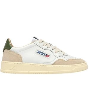 Autry Medalist Low Suede Leather Sneaker - Weiß