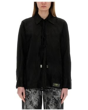 Ganni Overhemden ,Zwart ,Satijn Fluid Satijn Jacquard Shirt Met Strikband En Raglanmouwen
