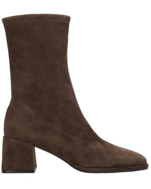 ESTRO Heeled Boots - Brown