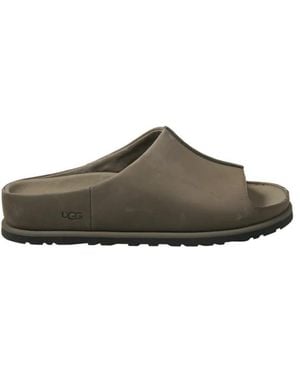 UGG Sliders - Brown