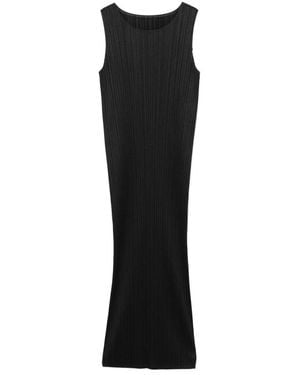 Issey Miyake Midi Dresses - Black