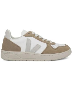 Veja Trainers - White