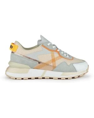 Munich Sneakers - White