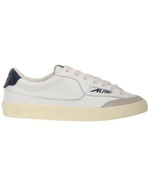 Autry Schoenen ,Wit ,Leer Lage Sneaker