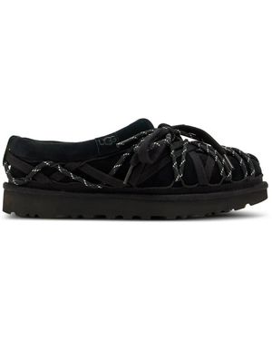 UGG Slippers - Black