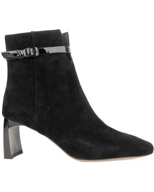 Linda Baumann Heeled Boots - Black