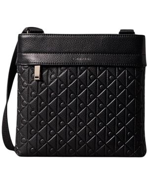 Calvin Klein Embossed Emblem Logo Flat Pack - Schwarz