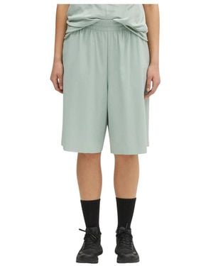 MM6 by Maison Margiela Logo Shorts - Grün