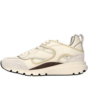 OAMC Trainers - White