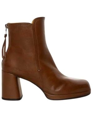 Mara Bini Heeled Boots - Marrón