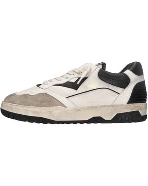 4b12 Trainers - White
