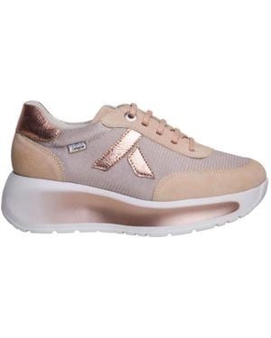 Callaghan Sneakers - Pink