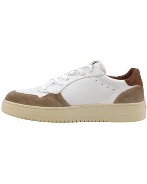 Back70 Trainers - White