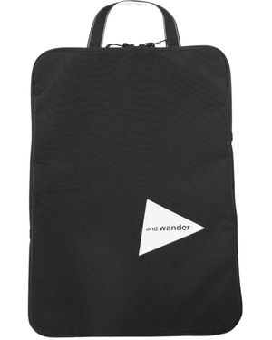 and wander Backpacks - Negro
