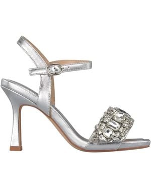 Alma En Pena. High Heel Sandals - Metallic