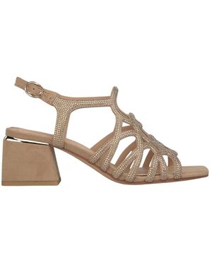 Alma En Pena. High Heel Sandals - Natural